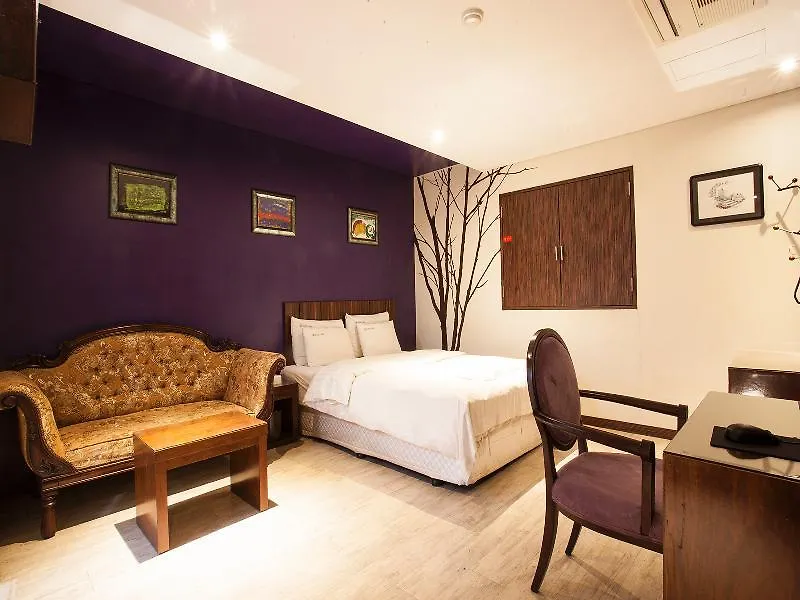 La Nuit Hotel Seoul 3*,